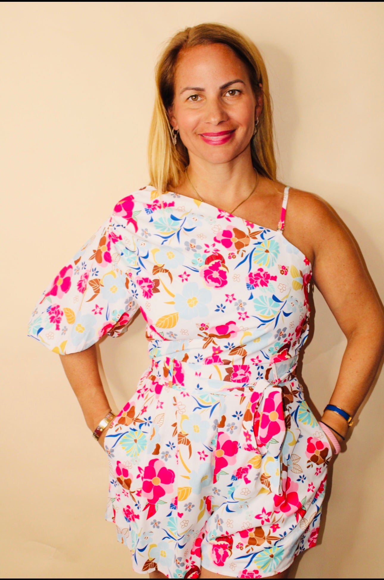 Floral Bubble Sleeve one Shoulder Romper