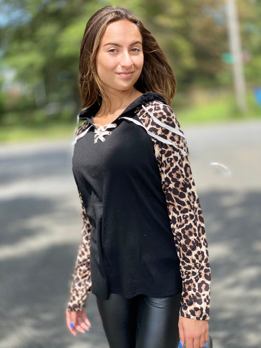 Leopard tie up top