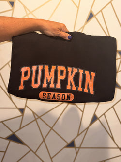 Graphic fall sweatshirt pumpkin season