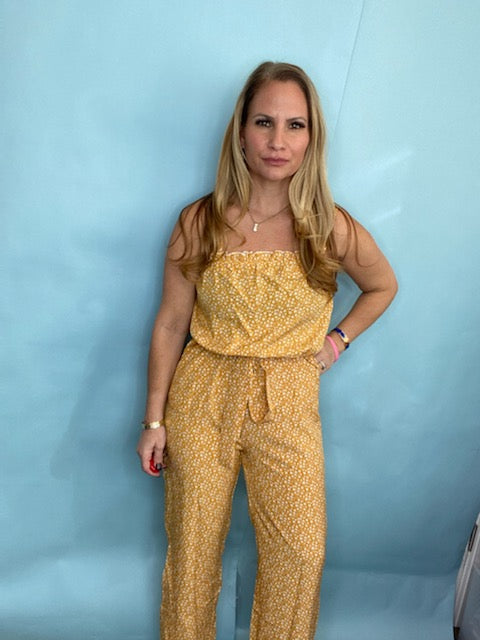 Floral jumpsuit with tie and pockets